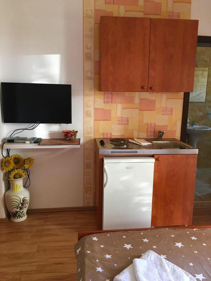 Apartments Manojlovic Будва Екстер'єр фото
