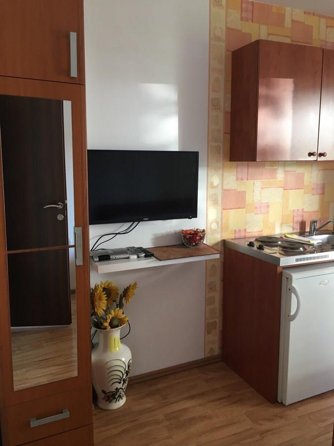 Apartments Manojlovic Будва Екстер'єр фото